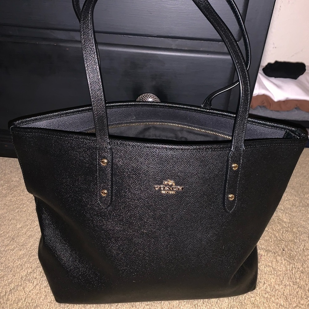 Authentic Coach Zipper Tote